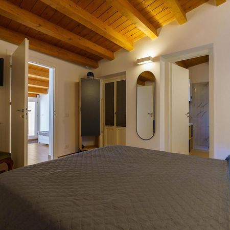 Maquedino Holiday Home & Terrace - Cozy Central Loft Palermo Luaran gambar