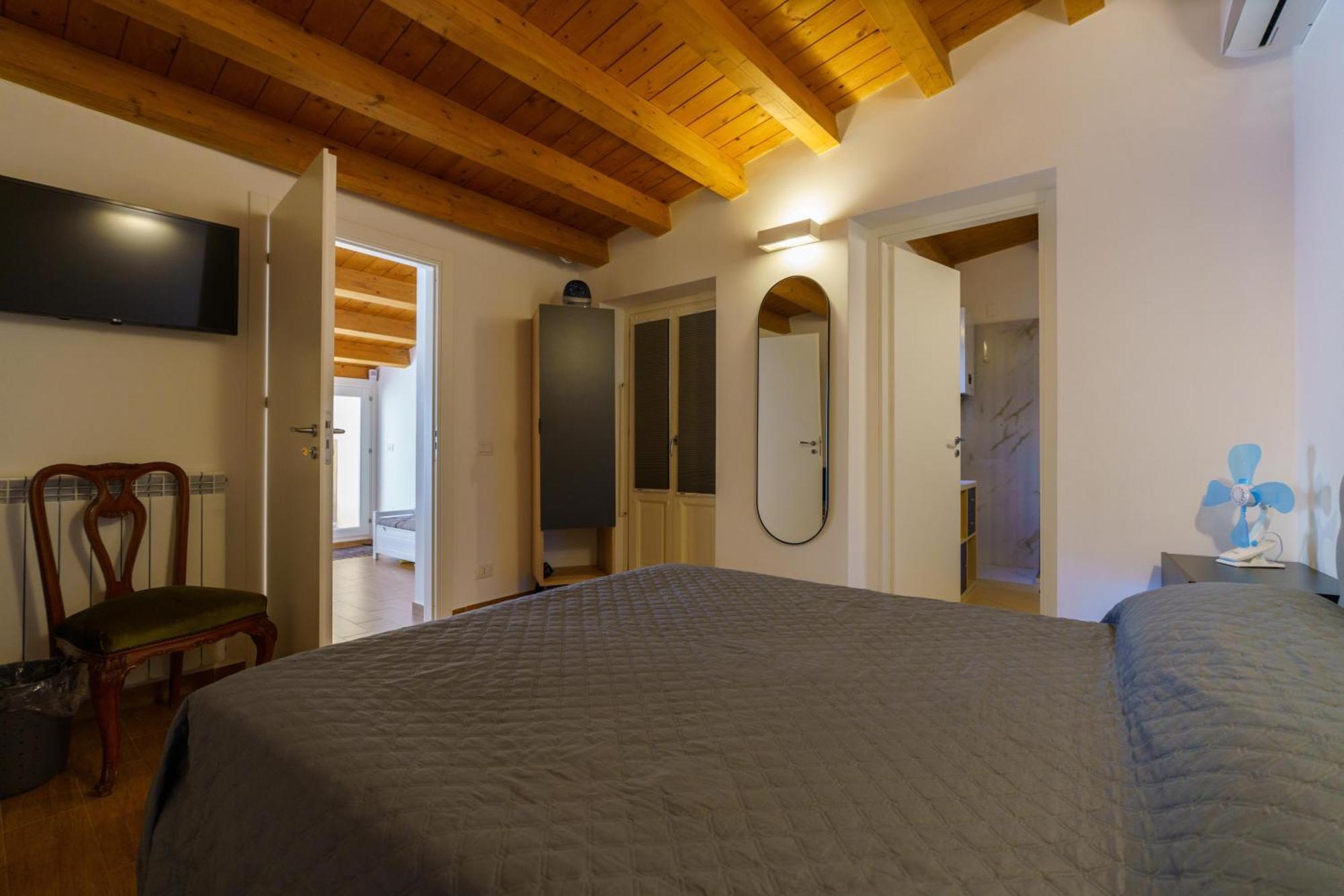 Maquedino Holiday Home & Terrace - Cozy Central Loft Palermo Luaran gambar