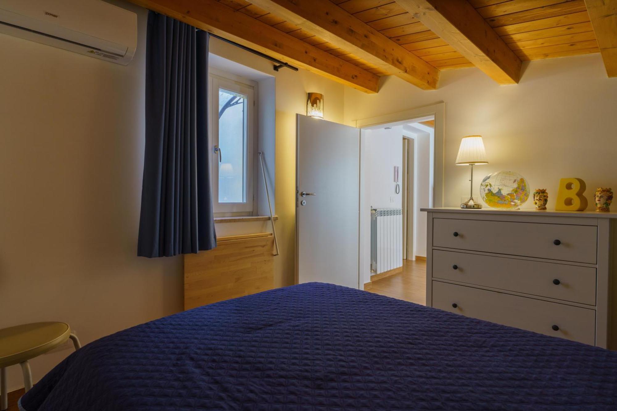 Maquedino Holiday Home & Terrace - Cozy Central Loft Palermo Luaran gambar